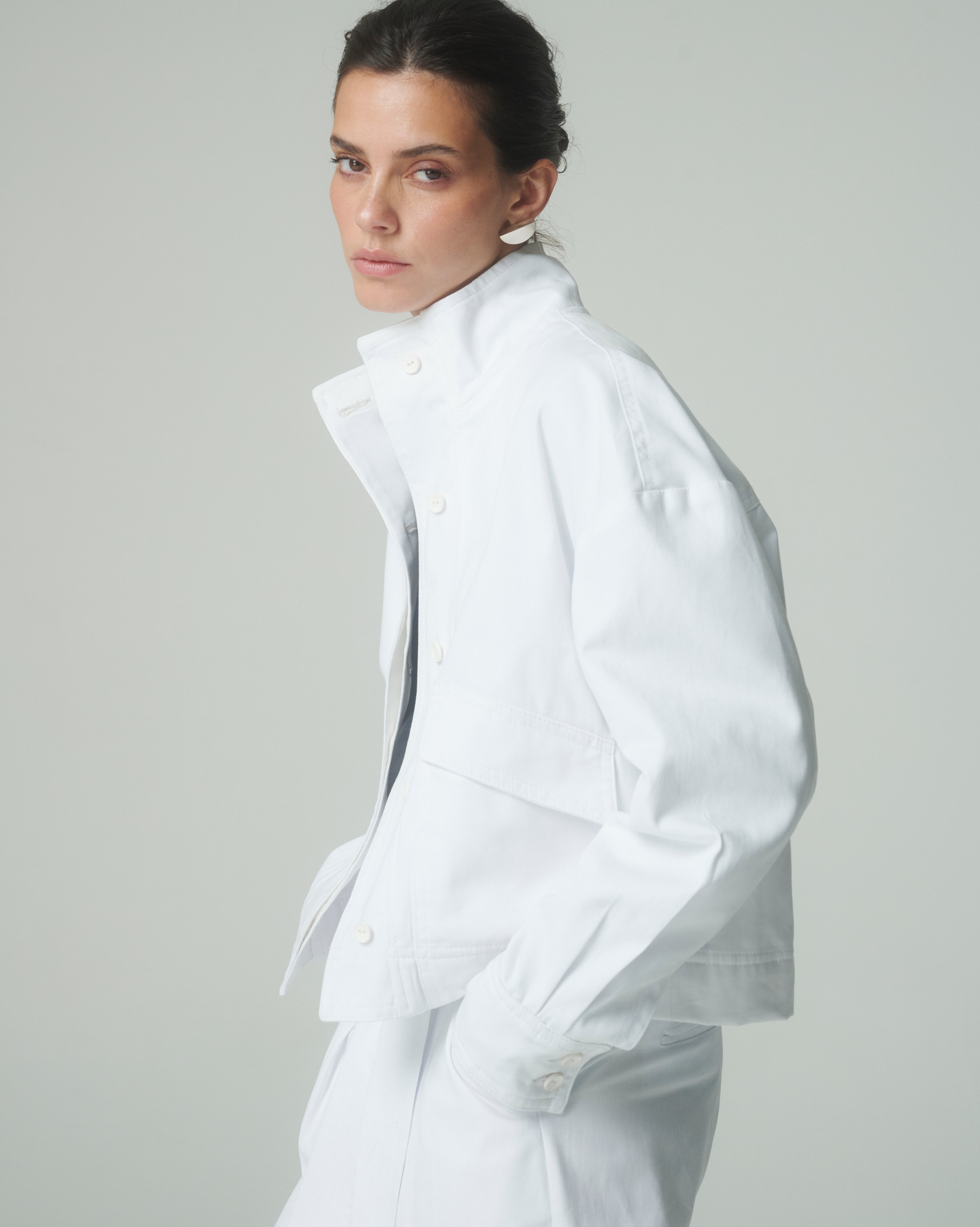 Bomber Clio White