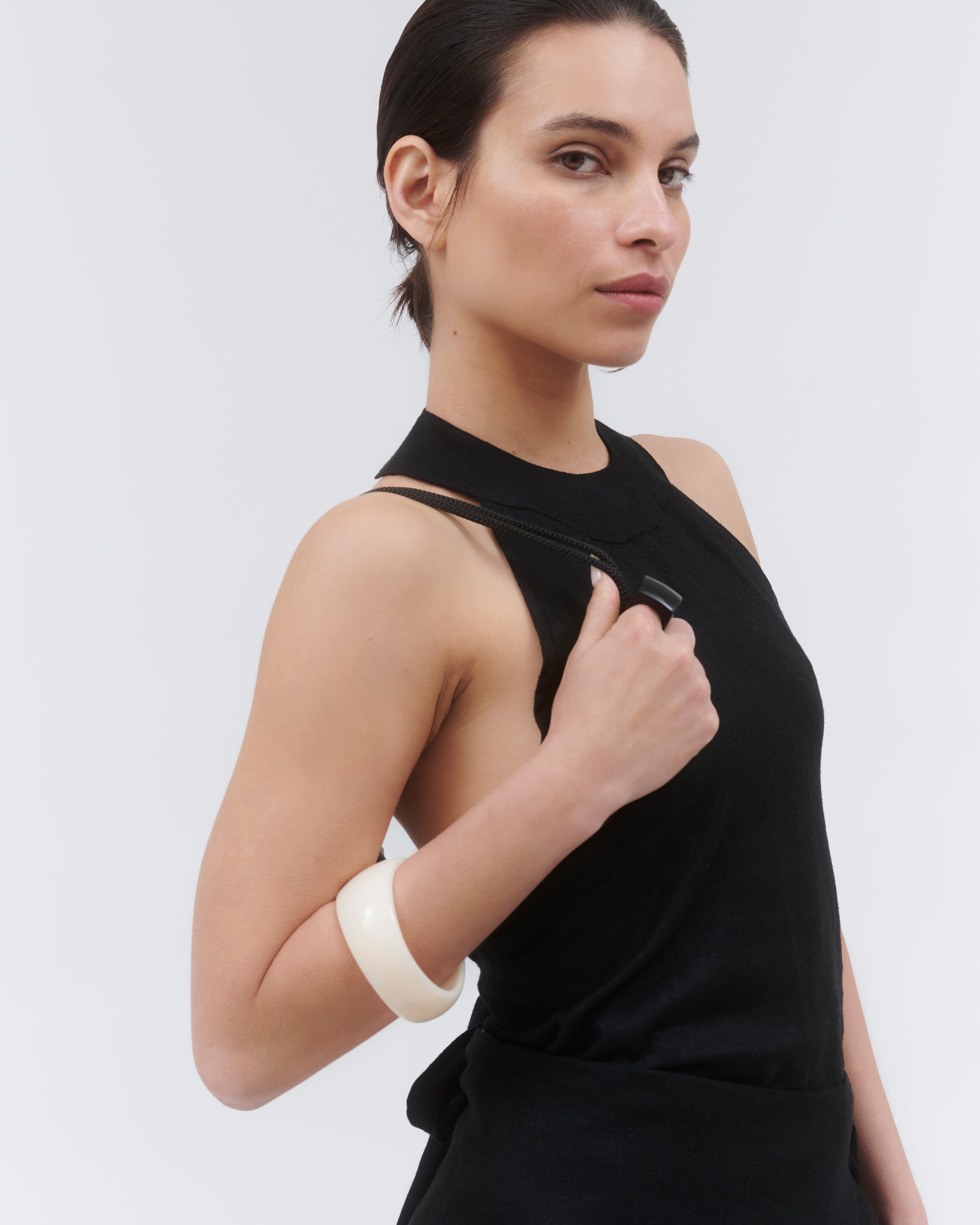 BLUSA CIRA NEGRO